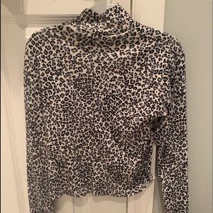 Brandy Melville cheetah print turtleneck